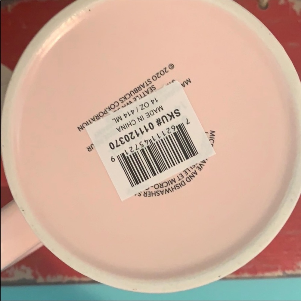 New Starbucks Valentine’s mug - Picture 2 of 4